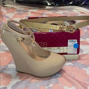 Nude heels